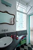 Simple bathroom in modern apartment Buenos Aires, Argentina