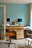 Swivel chair in home office of Hastings cottage 