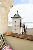 Aussichtsturm mit schmiedeeisernen Metalltreppen Aldeburgh, Suffolk England UK