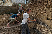 Excavations at Grotte Mandrin, France