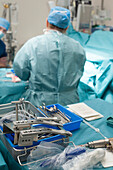 Surgical instruments for open heart surgery