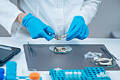 Laboratory experiment preparing micro doses of psilocybin