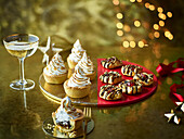 Mince pies with meringue and Florentine mince pies