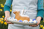 Easter sponge cake lamb