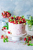 Erdbeer-Buttercreme-Torte