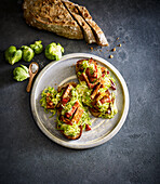 Walnut bread with Brussels sprouts and bacon