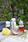 Soothing oils and extracts to relieve itching