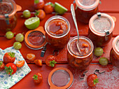 Gooseberry-strawberry jam
