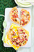 Mini quiches with leek and ham for picnics