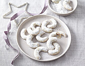 Nut-free vanilla crescent cookies