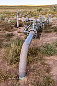 Crude oil collection pipeline in an oil field