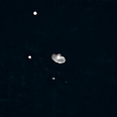 Asteroid Elektra orbited by three moons, VLT image