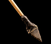 Reproduction of the flint micropoint atttachement on arrow