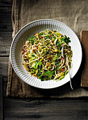 Garlicky linguine with cabbage and anchovy