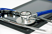 Digital tablet with stethoscope