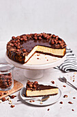 New York cheesecake with chocolate hazelnuts