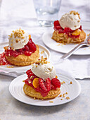 Crispy pies with raspberries and ice cream