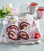 No bake cake rolls with raspberries