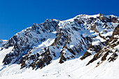 Verschneite Berglandschaft, Pyrenäen, Frankreich
