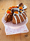 Chocolate-apricot cake