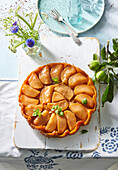Tarte tatin (French apple pie)