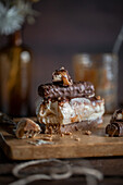 Cheesecake with chocolate caramel bar