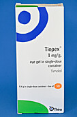 Timolol eye gel