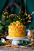 Zitrus-Weihnachtstorte mit kandierten Orangen