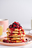American pancakes with fruit compote