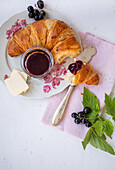 Croissant with cassis vanilla jelly with stevia and agar-agar