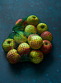 Net with small apples