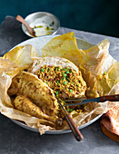 Mdarmaj - Eastern stuffed chicken with nuts and peas