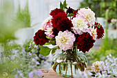 Dahlia bouquet; Arabian Night, Orion