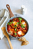 Oriental ratatouille pan with eggs