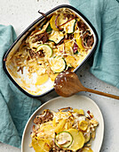 Minced potato casserole with Zucchini