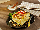 Sweet apple and rice casserole