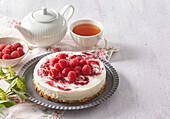 Raspberry vanilla cheesecake