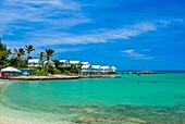 Strandhütten auf Stelzen bei Daniel's Head, Bermuda, Atlantik, Mittelamerika