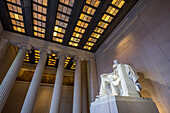 Das Innere des Lincoln Memorials, National Mall, Washington DC, Vereinigte Staaten von Amerika, Nordamerika