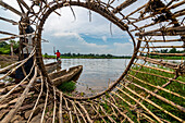 Fischerkorb des Wagenya-Stammes, Kisangani, Kongo-Fluss, Demokratische Republik Kongo, Afrika