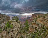 A monsoon storm rolling across Grand Canyon between Zuni Point and Papago Point, Grand Canyon National Park, UNESCO World Heritage Site, Arizona, United States of America, North America
