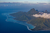 Luftaufnahme von Moorea (Mo'orea), Gesellschaftsinseln, Französisch-Polynesien, Südpazifik, Pazifik