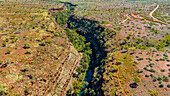 Luftaufnahme der Dale-Schlucht, Karijini-Nationalpark, Westaustralien, Australien, Pazifik