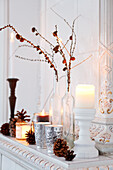 Winterdekoration mit Kerzen