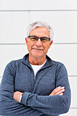 Portrait of senior man in eyeglasses