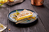 Lemon pie with meringue