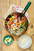 Asia vegetable supper with crispy noodles