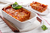 Lasagna with meat and tomato sauce