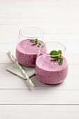 Vegan oatmeal smoothie with berries