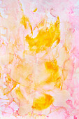 Rosa und gelb gemalter Untergrund